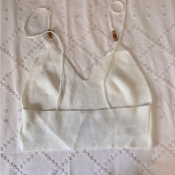 ROMWE Lunar Moth Knitted Halter Top - Picture 2 of 4